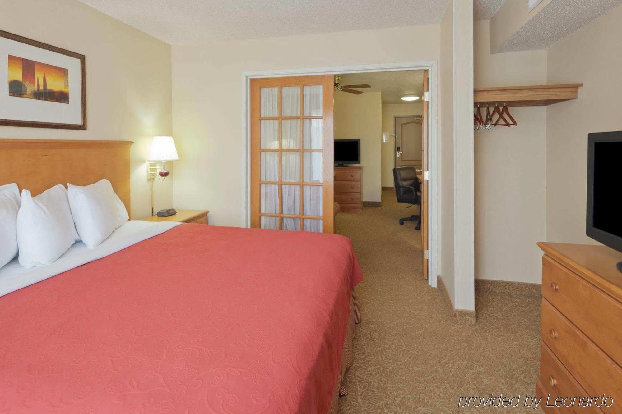 Country Inn & Suites By Radisson, Columbus Airport, Oh Bagian luar foto